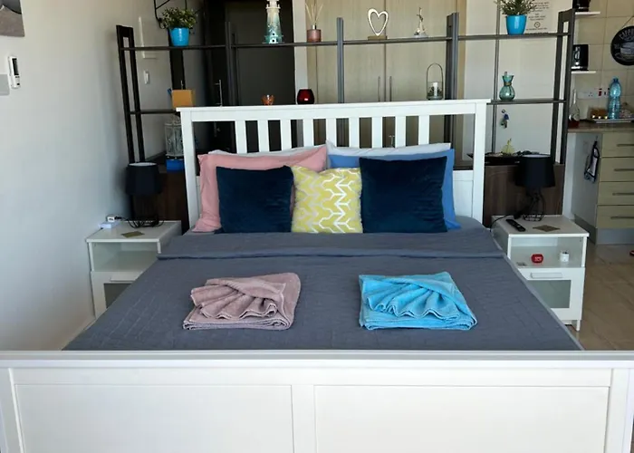 1 Pmp Adamia The Sea View *